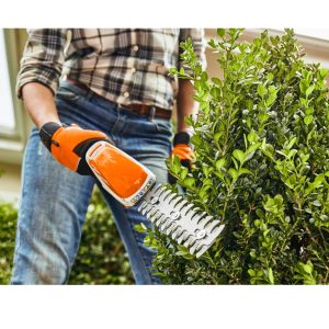 Foarfeca de tuns margini de gazon cu acumulator STIHL HSA 26