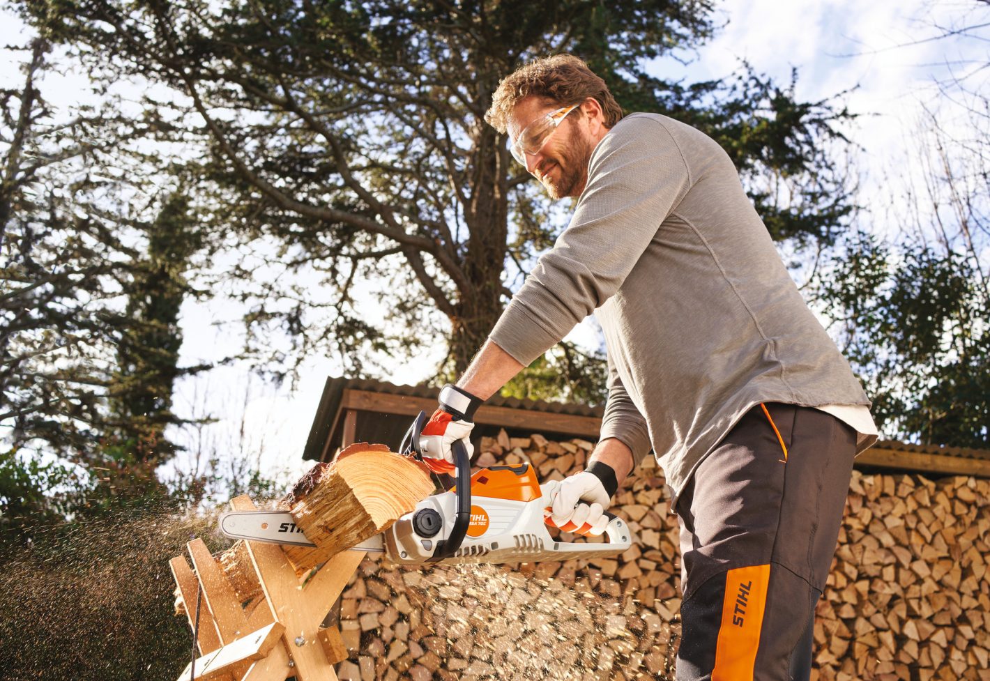 motoferastrau-cu-acumulatori-stihl-msa-70-cb